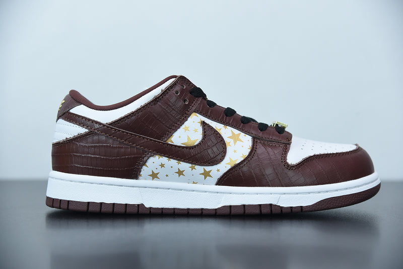 Nike Supreme x Dunk Low OG SB QS 'Barkroot Brown'