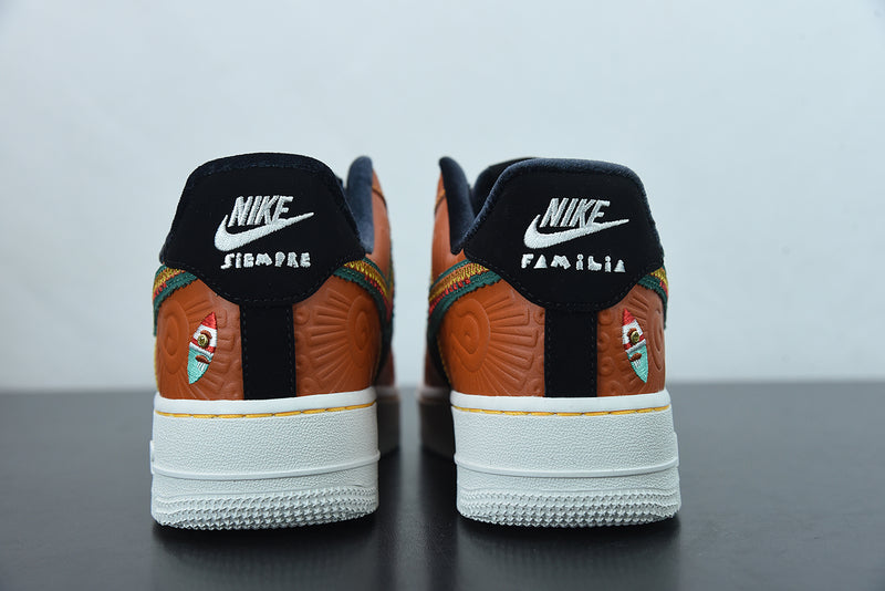 Nike Air Force 1 LX Siempre Familia