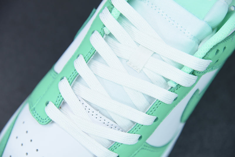 Nike Dunk Low "Green Glow"