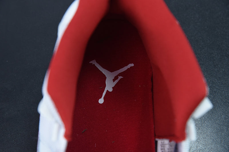Nike Air Jordan 11 Retro High "White Red"